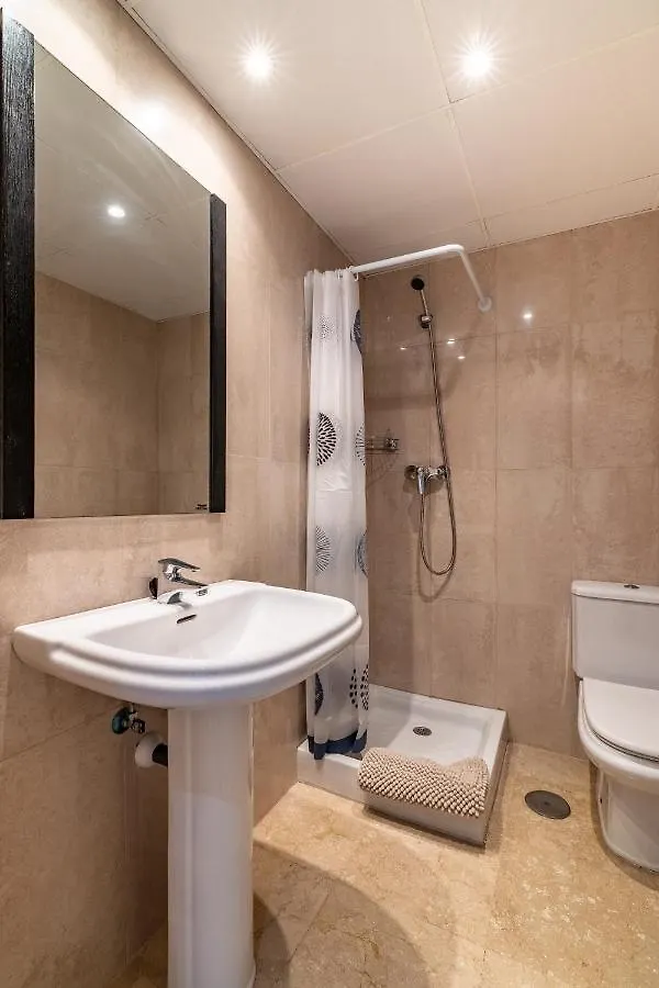 Cozy 2-Bedroom Beachfront Retreat In Estepona Apartment